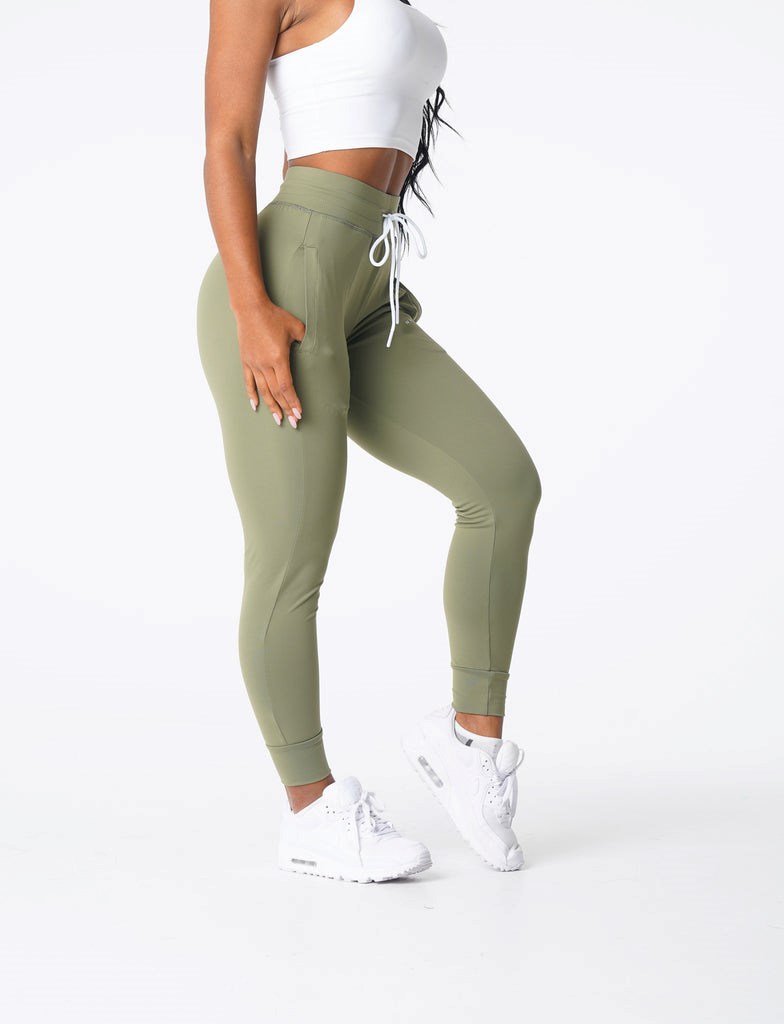 NVGTN Joggers Olivy Zelené | PSNDY6914