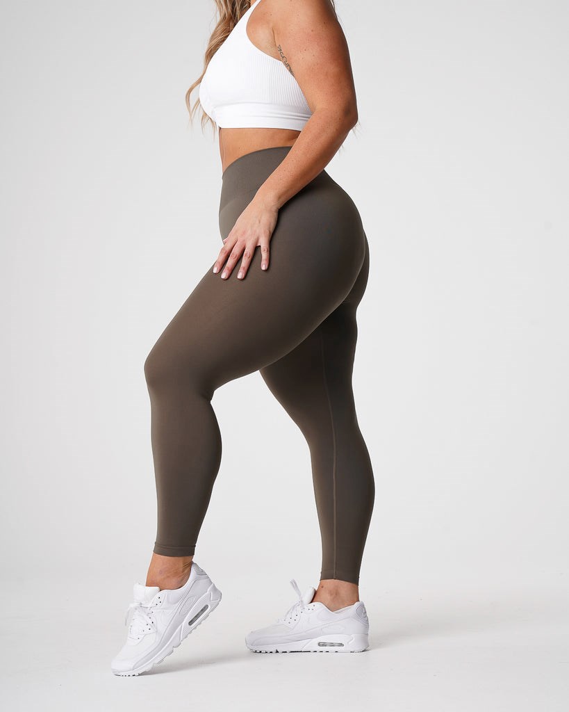 NVGTN Solid Seamless Leggings Olivy Zelené | NVCEY8067